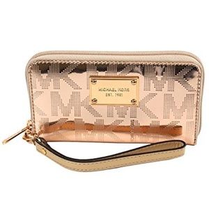 Michael Kors wristlet